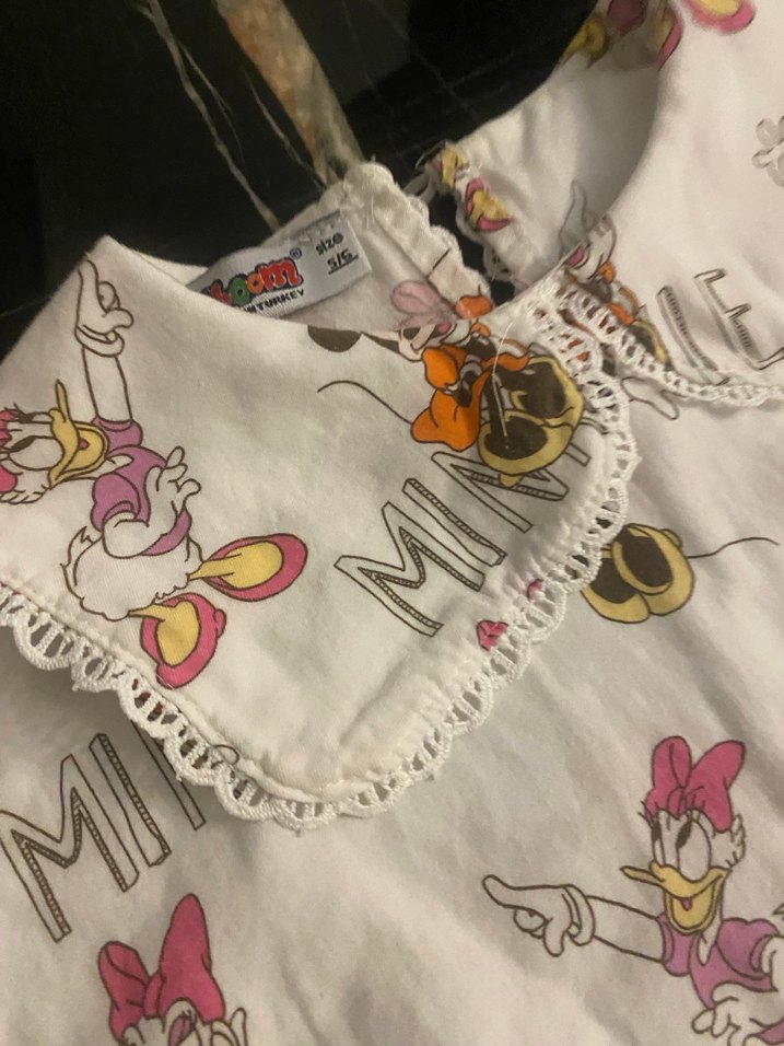 Karakter desenliUzun Kollu, Düğmeli Kız Gömleği - Görsel 2