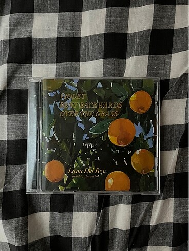 Lana del rey cd violet bent backwards