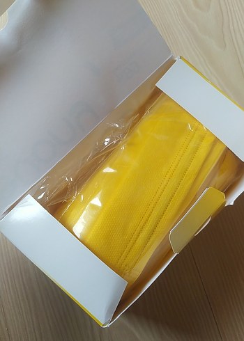 Evony Sarı Yumuşak Kulaklı Cerrahi Maske s/m - Görsel 3