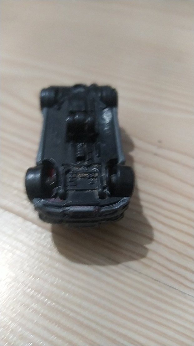 Koyu Siyah Oyuncak Araba - Görsel 3