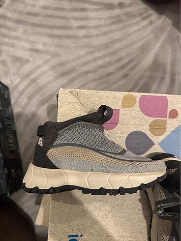 Zara Zara marka erkek çocuk bez ayakkabı