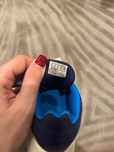 23 Beden mavi Renk Adidas erkek çocuk ayakkabı