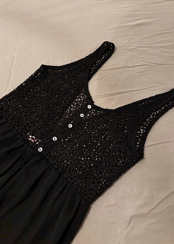 Penti Siyah Uzun V Yakalı Gotik Elbise