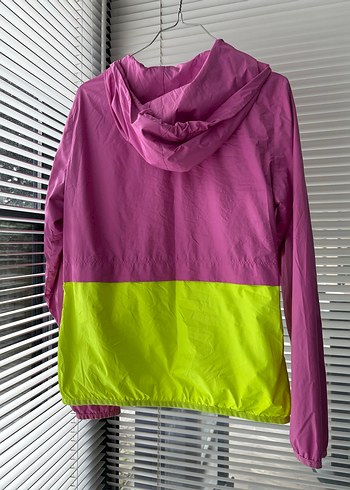 Pembe ve Neon Yeşil Nike Kapüşonlu Yağmurluk - Görsel 2