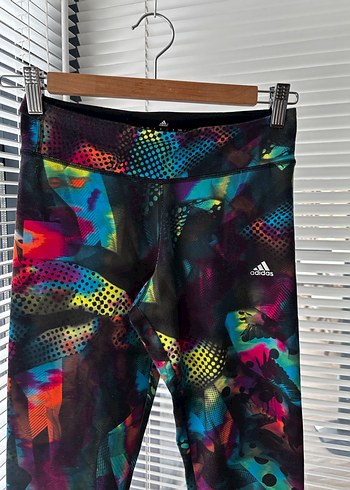 Adidas Çok Renkli Baskılı Midi Tayt - Görsel 3