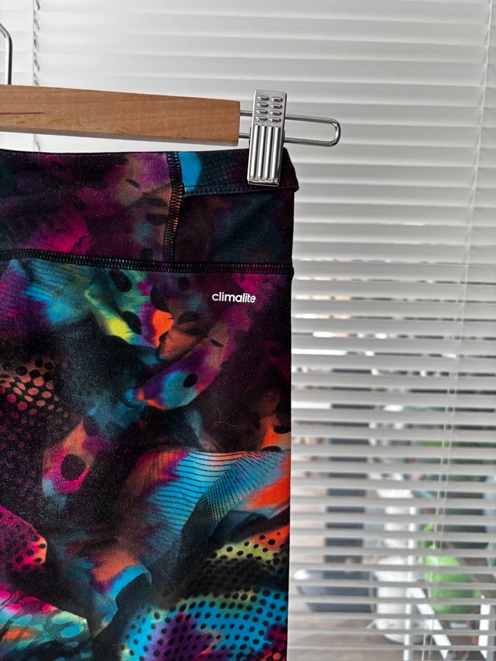 Adidas Çok Renkli Baskılı Midi Tayt - Görsel 2