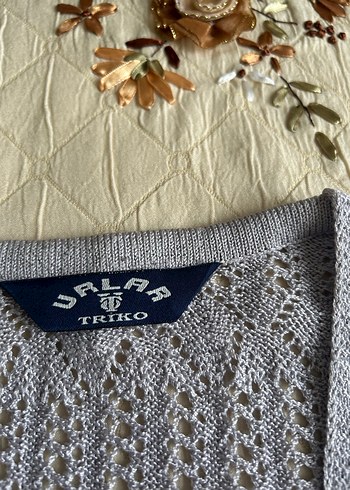 Gri V Yaka Örgü Kadın Yelek - Görsel 5