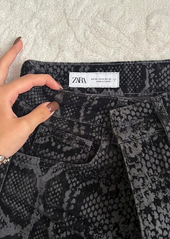 Kadın Gri Yılan Desenli Zara Jean