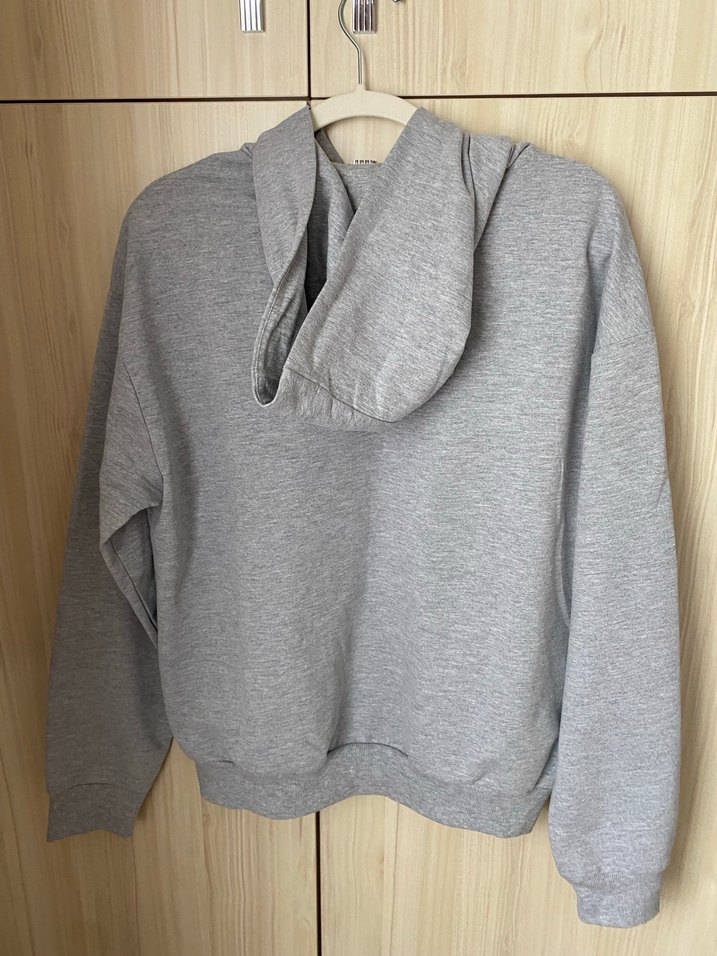 Gri Kadın Kapüşonlu Sweatshirt Fenerbahçe Baskılı - Görsel 3