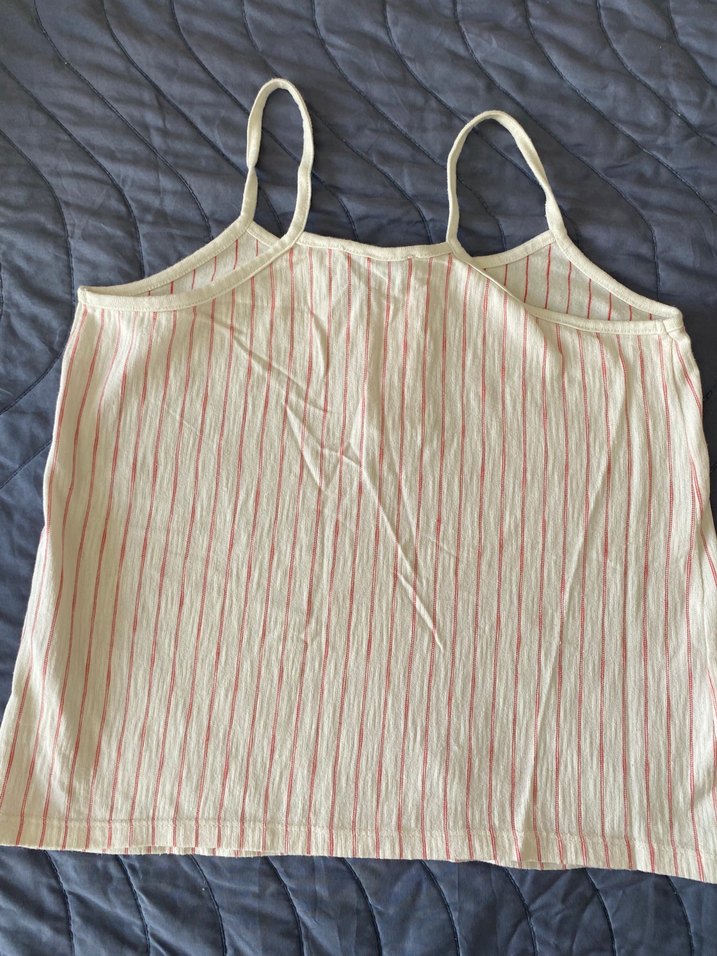 Beyaz İnce Askılı Düğmeli Kadın bluz - Görsel 2