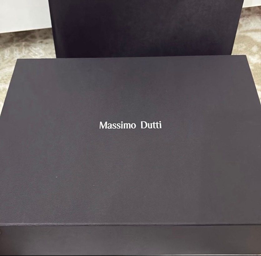 Massimo Dutti Siyah Hediye Kutusu ve Çantası - Görsel 5