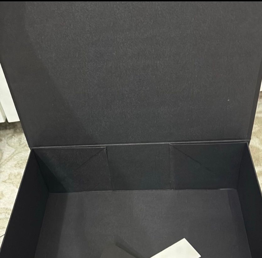 Massimo Dutti Siyah Hediye Kutusu ve Çantası - Görsel 3