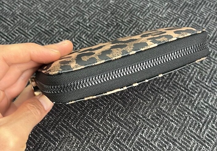  Beden Defacto leopar cüzdan