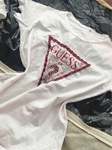 Guess Guess tişört