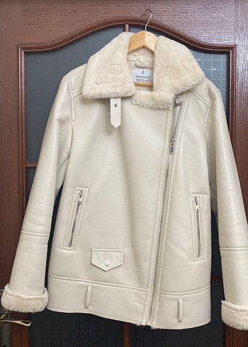 stradivarius m