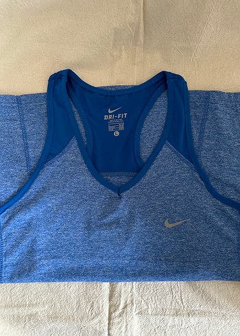 l Beden mavi Renk Nike Dri-Fit Sporcu Büstiyeri