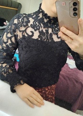 Dantel Detaylı Siyah Gotik Bluz - Görsel 2