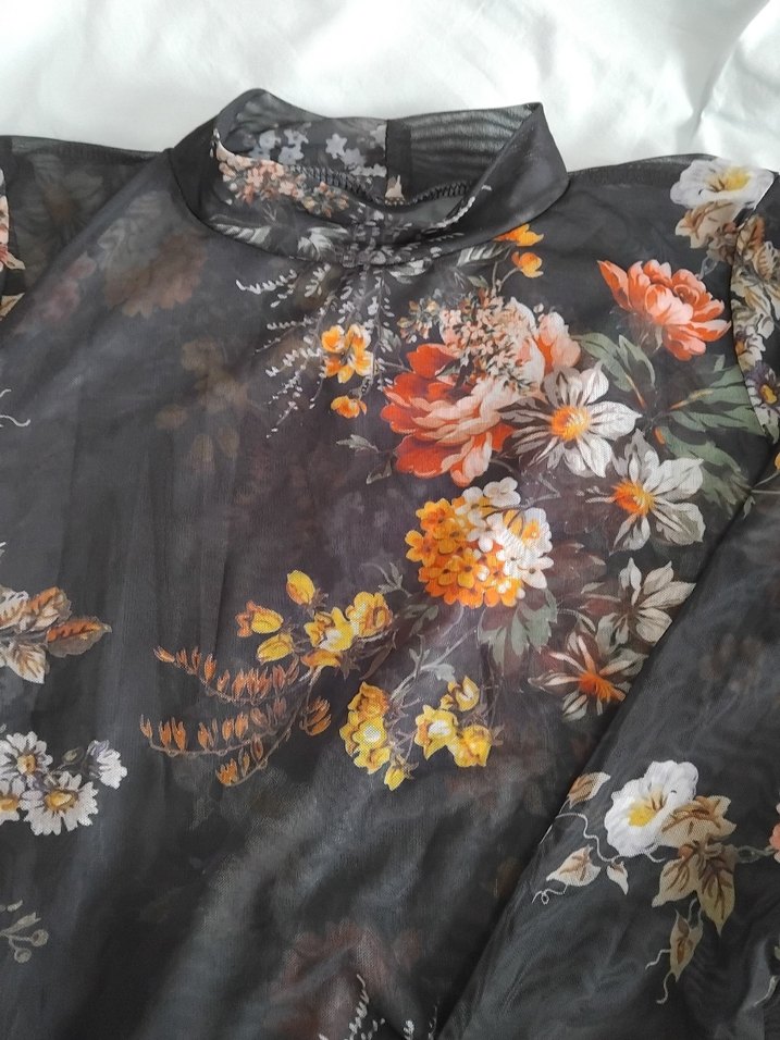 Çiçek Desenli Şeffaf Uzun Kollu Bluz - Görsel 2