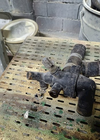 ford transit termostat kütüğü - Görsel 4