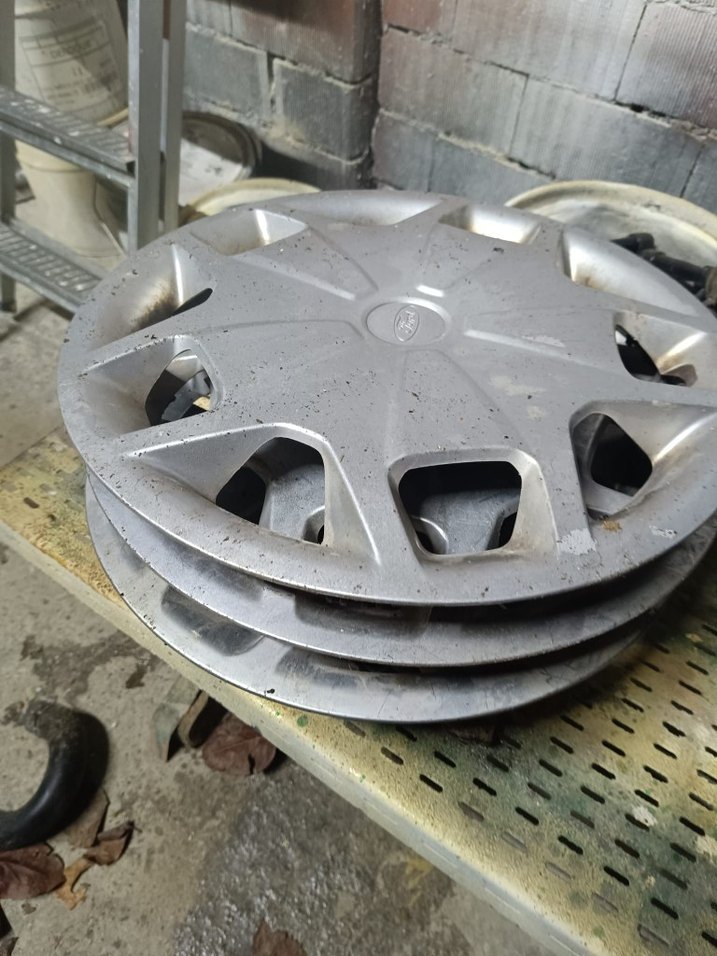 Gri Ford Jant Kapağı - Görsel 4