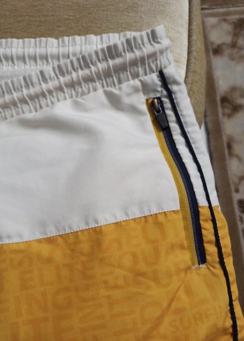 Sarı Bel Detaylı Erkek Deniz  Şortu - Görsel 5