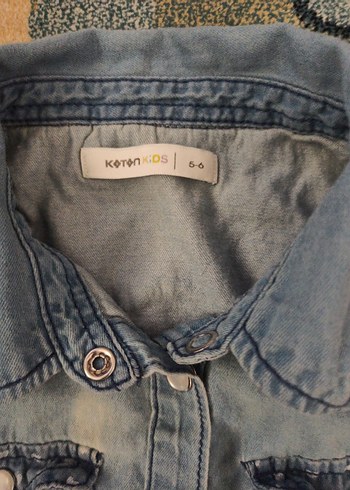 Kız Çocuk Mavi Desenli Denim Gömlek - Görsel 4