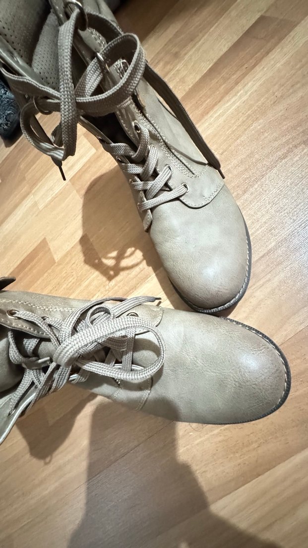 Kadın Bot hiç kullanılmadı fazlalıktan satışta - Görsel 2