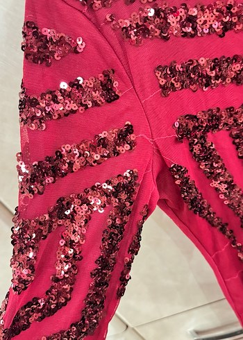 Kırmızı Payetli V Yaka Midi Elbise pul işlemeli - Görsel 4