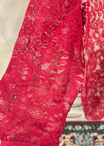 Dantel Detaylı Kırmızı elbise - Görsel 2