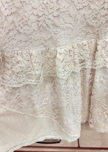 Dantel güpür detaylı krem mini elbise - Görsel 7
