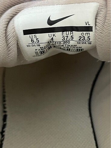 37,5 Beden gri Renk Nike Kadın Ayakkabı