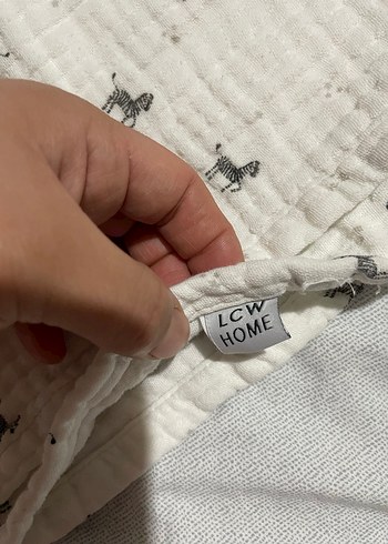 Gri Beyaz Zebra Desenli Çocuk Battaniyesi - Görsel 2