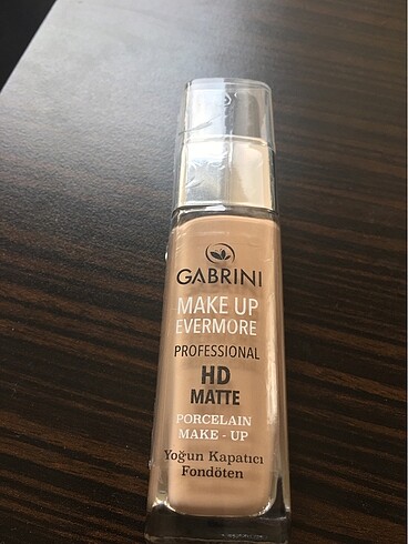 Gabrını fondötenle