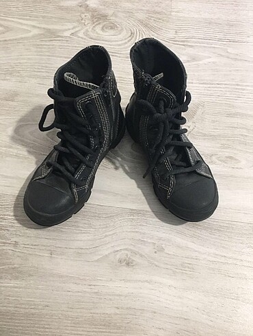 Converse orjinal deri bot