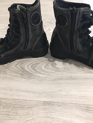 Converse Converse orjinal deri bot