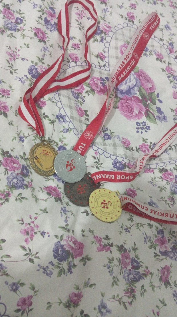 4 Adet Madalya - Görsel 4