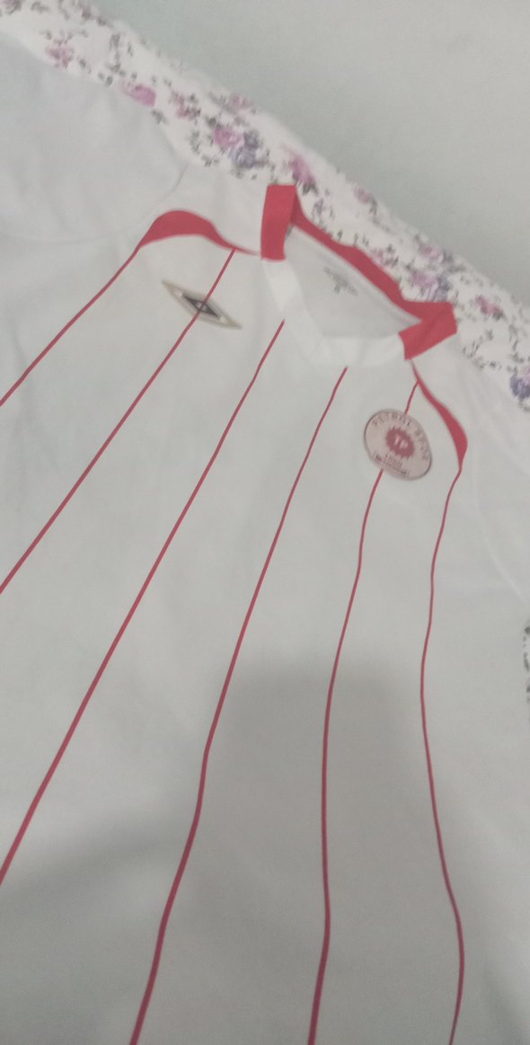 Uzun Kollu, V Yaka Erkek Beyaz Spor Forma - Görsel 3