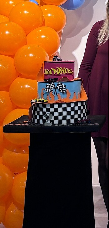 Hot wheels maket pasta