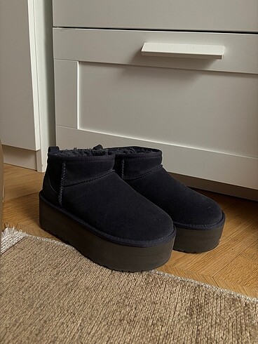 Lacivert Platform Ugg