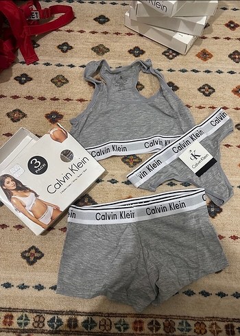 Calvin Klein Gri Mini Kadın İç Giyim Seti