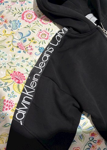 Kadın Siyah Kapüşonlu Fermuarlı Ceket - Görsel 2