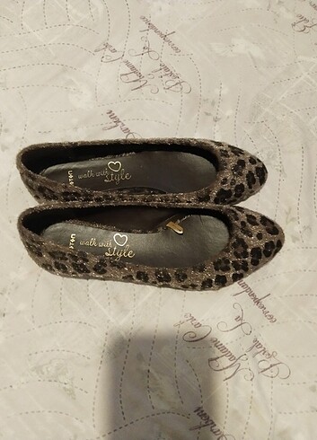 Leopar babet