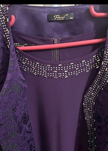 Uzun Mor Dantel Detaylı Kadın Abiye Elbise - Görsel 2