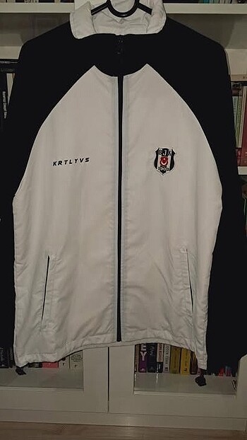 Diğer Beşiktaş Yağmurluk