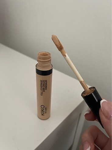  Beden Renk Kiko Kapatıcı Concealer 02