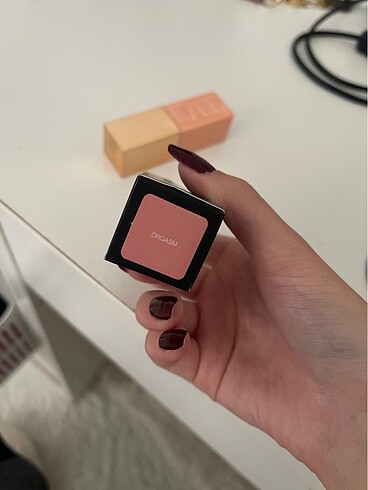 Beden Nars orgasm likit allık