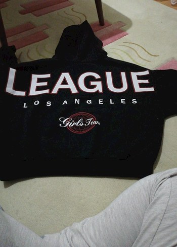 Siyah Baskılı Kapüşonlu Kadın Sweatshirt