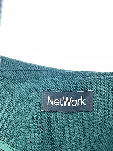 36 Beden çeşitli Renk Network Yelek %70 İndirimli.