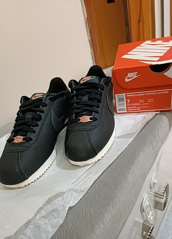 Nike siyah cortez leather 