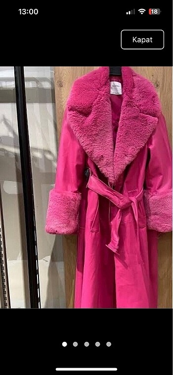 Bershka deri kürklü kaban